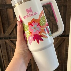 Stanley Quencher H2.0 FlowState Tumbler 30oz Floral Cream Pink Tropical 10-03404